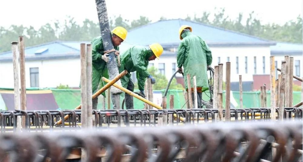假日里的堅守，宿遷交通集團重點項目建設忙